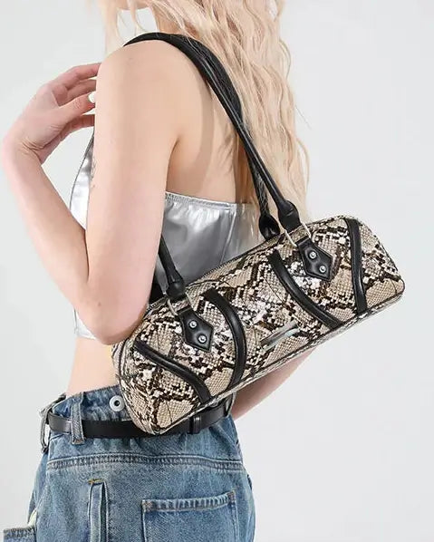 Snake skin texture baguette shoulder bag - view 6
