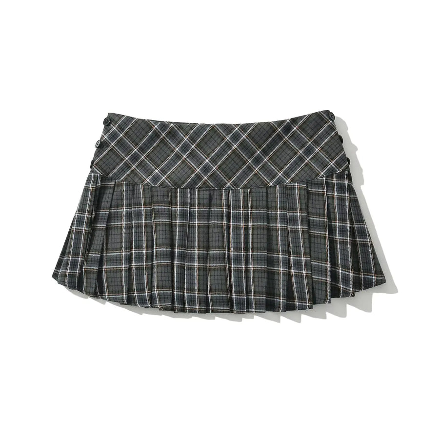 Plaid mini skort on model - view 15